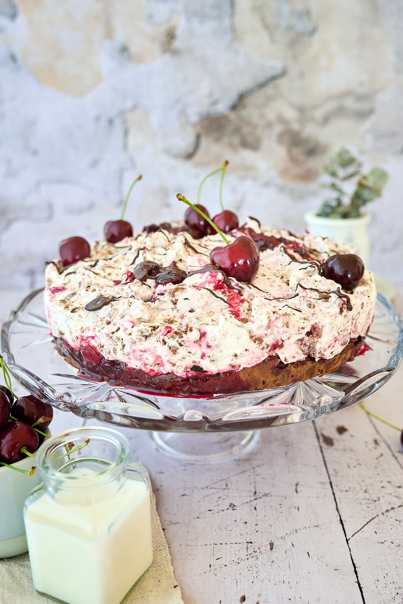 Curly-Top Black Forest Cake - Paula Särekanno