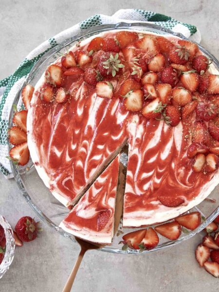 Mascarpone-tort maasikatega