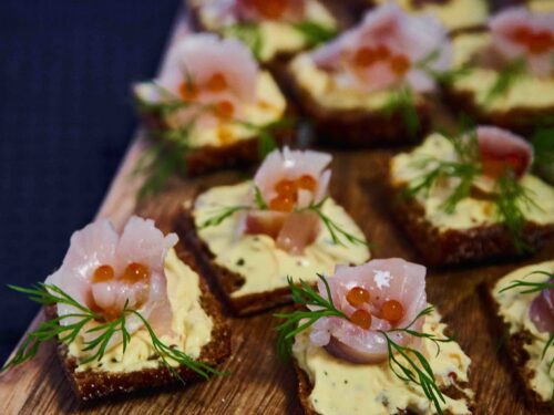 Vuntsidega siiakala ampsud